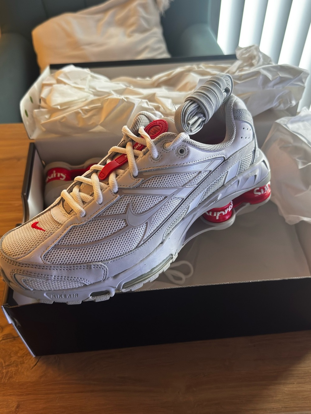 Supreme x Nike Shox Ride 2 SP White/Silver Red Retro Runner Sneakers